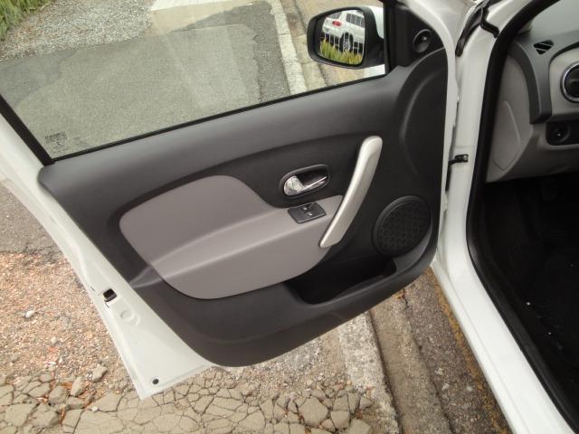 Renault Logan 1.0 Expre 2014 Completo - Foto 11
