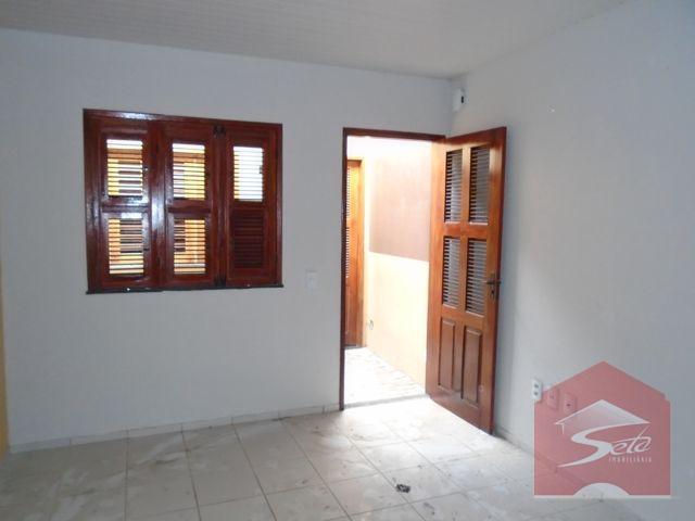 Casa residencial em cond. p/ locação no carlito pamplona por r$520,00. - Foto 4