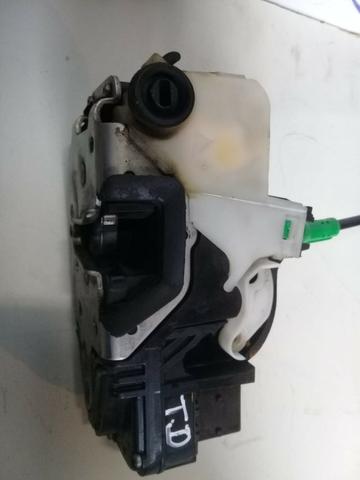 Fechadura GM Agile traseiro L.d