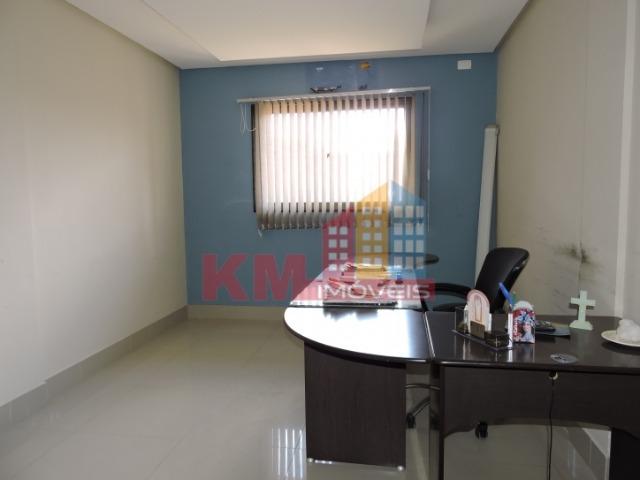 Vende-se ou aluga-se prédio comercial com galpão - KM IMÓVEIS - Foto 8
