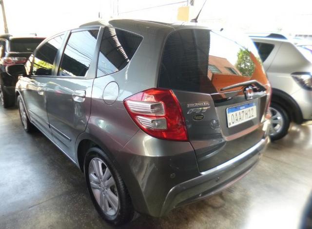 Fit ex 1.5 16v flex automático 2013/2014 cinza - Foto 8