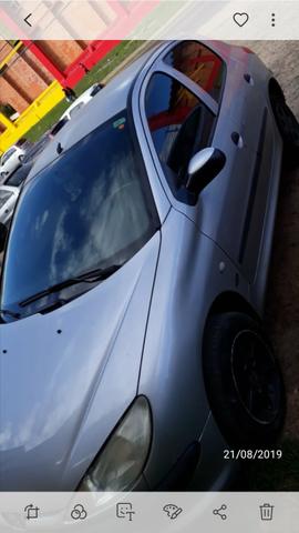 Peugeot 206 ano 2000 - Foto 3
