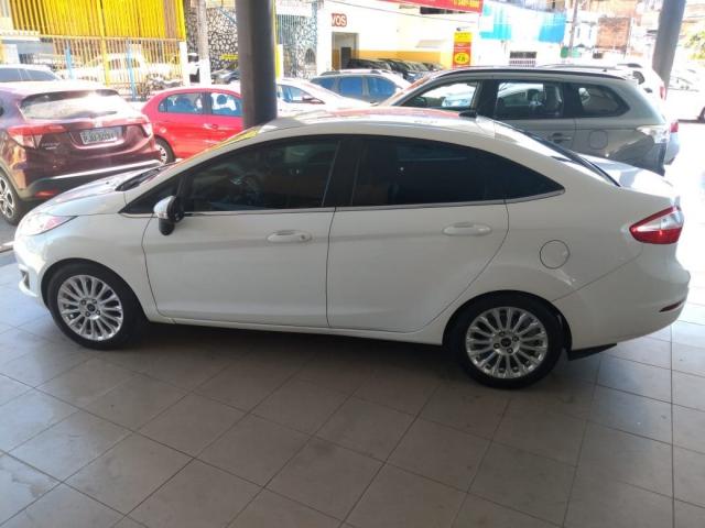 FIESTA 2014/2014 1.6 TITANIUM SEDAN 16V FLEX 4P POWERSHIFT - Foto 7