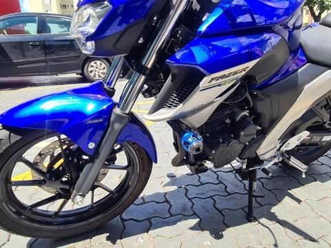 VENDE-SE MOTO YAMANHA