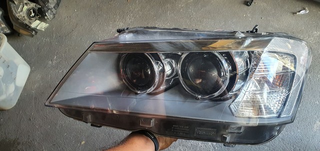 Farol da bmw x3