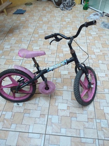 Bicicleta infantil aro 16 rosa - Foto 3