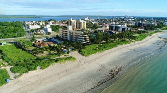 Apartamento a partir de 100 m2 pé na areia em frente a areia vermelha 