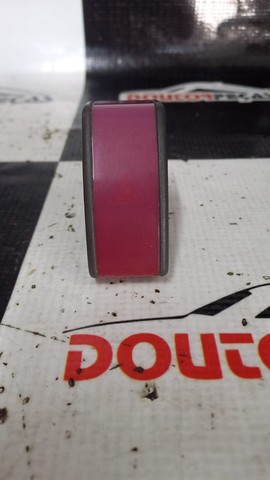 Botão Pisca-alerta Corsa Hatch Maxx 2008 9164141 - Foto 2