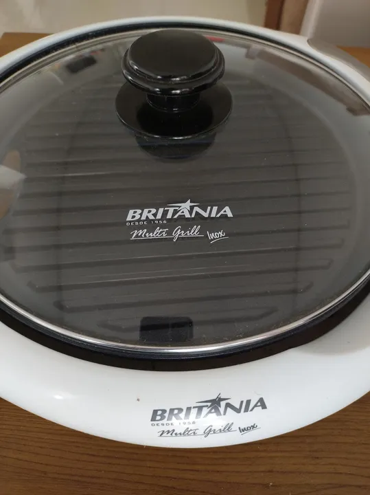 Multi grill Britânia 1200w