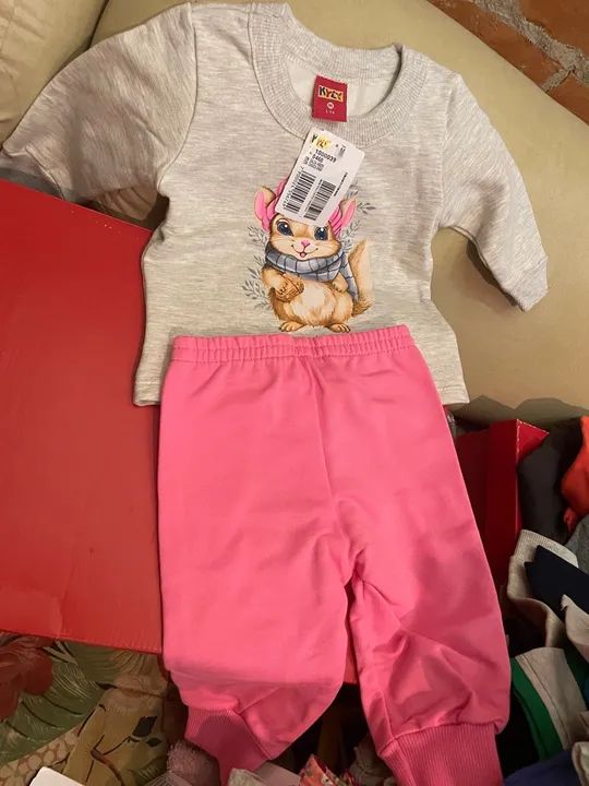 Conjunto Kyly de Blusa e Calça para Menina - Foto 4