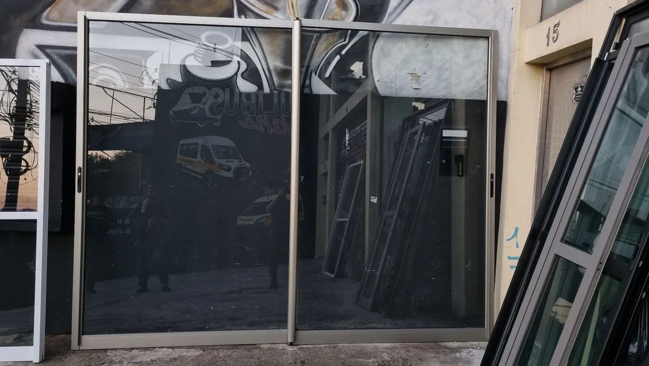 Porta Balcão Linha Gold Panorâmica  - Foto 2