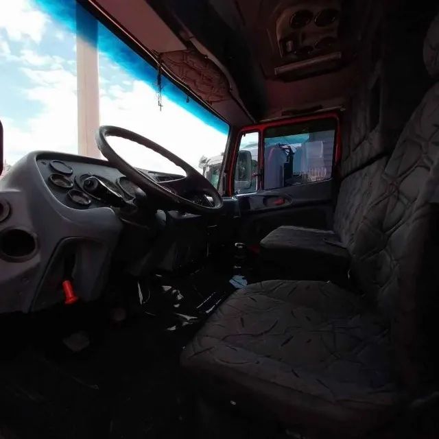 Mercedes-Benz 1620 carroceria 2007 - Foto 5