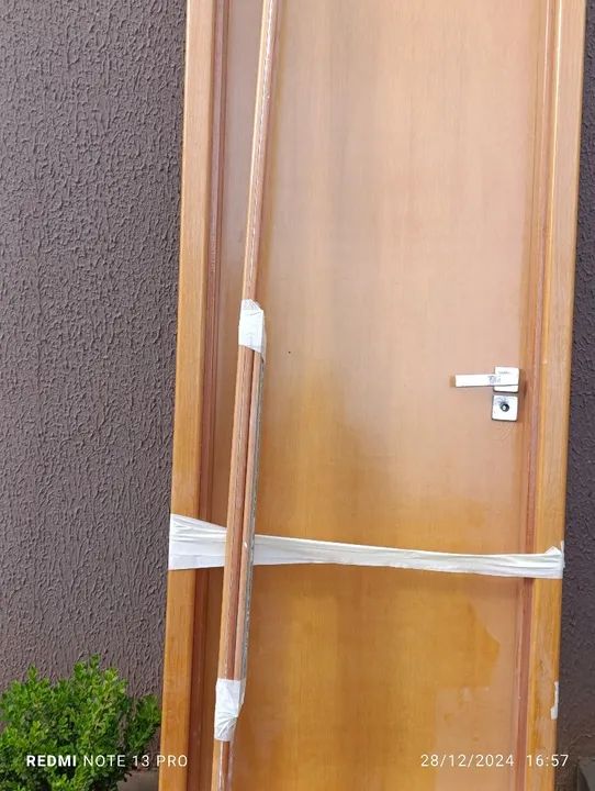 Porta de madeira  - Foto 6