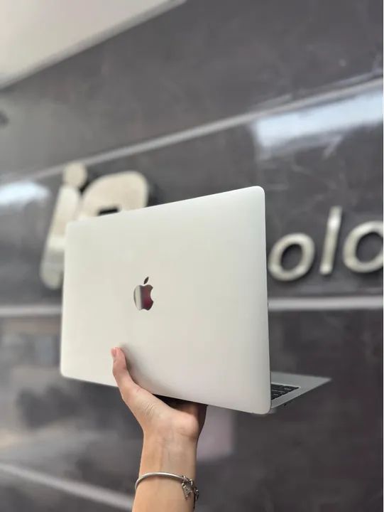 Macbook Pro 2019 Touch ID / Touch Bar - i5 - 8GB ram - 256SSD -  - Foto 2