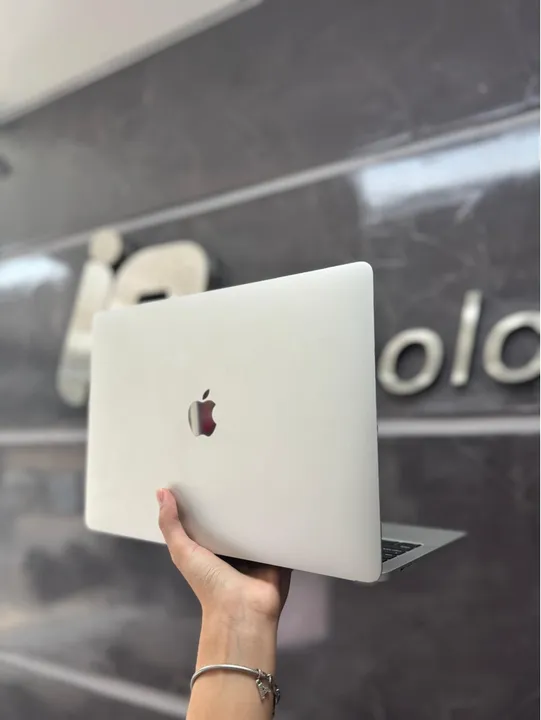 macbook pro 2019 i5