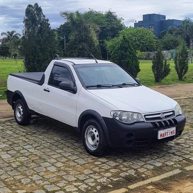 FIAT STRADA 2012 Usados e Novos no RS