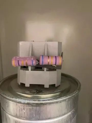 Célula Capacitiva De 15 Kvar/440v - Foto 4