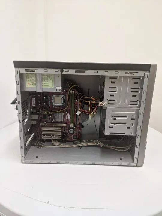 Gabinete PC - Foto 3