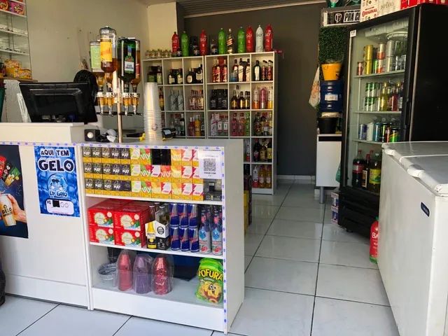 Balcão caixa c/ vitrine + Colmeia Branca MDF kit adega - Foto 2