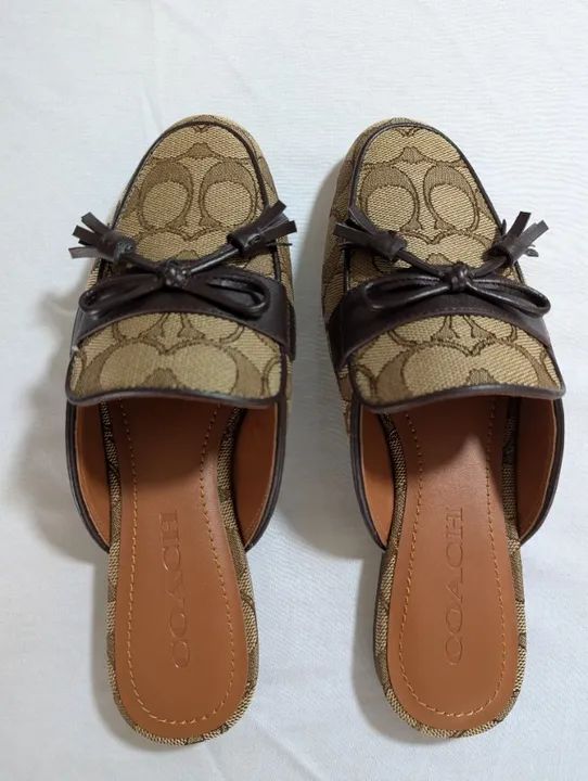 sapato mule coach stassi signature logo - Foto 2