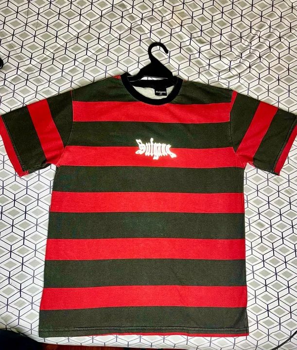 camiseta sufgang refletiva vermelho e preto - Foto 5