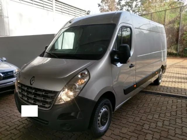 Master furgão ano 2017