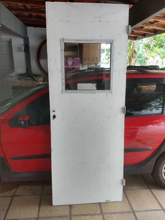 Porta com visor de vidro - Foto 2