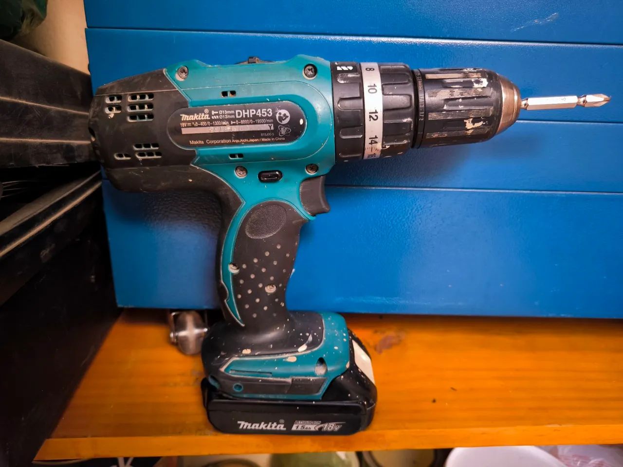 Parafusadeira/Furadeira de impacto Makita