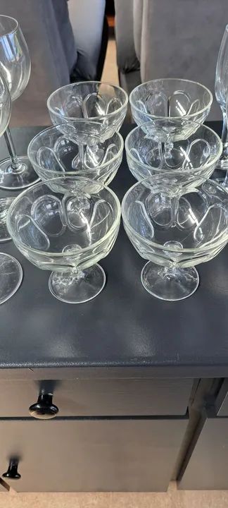 Lote de Taças de Vidro e Cristal - 29 Peças - Foto 3