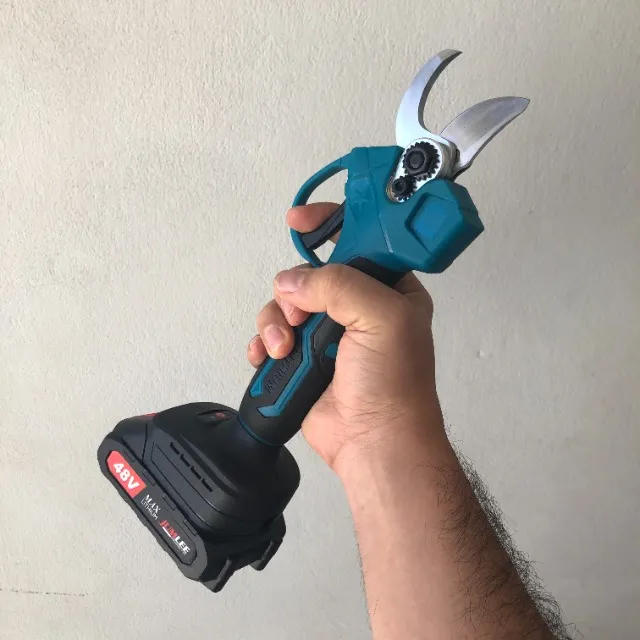 Tesoura Podadora de Galhos Elétrica 21V - Leia a Descrição