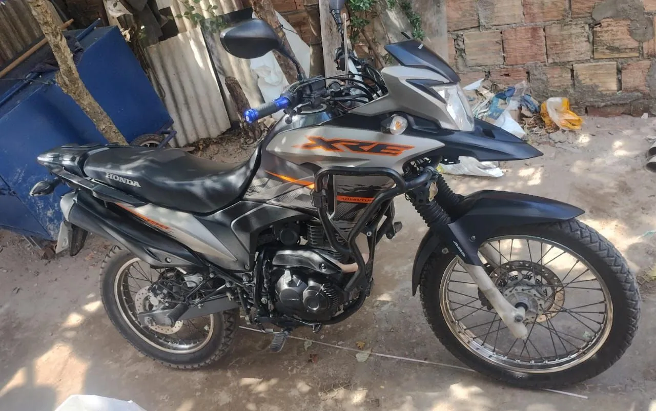 Vende-se Moto XRE 190 2021
