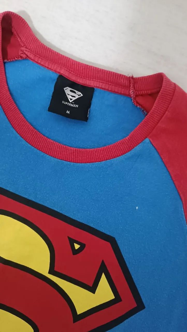 Kit com 2 camisa de personagens tamanho M  - Foto 4