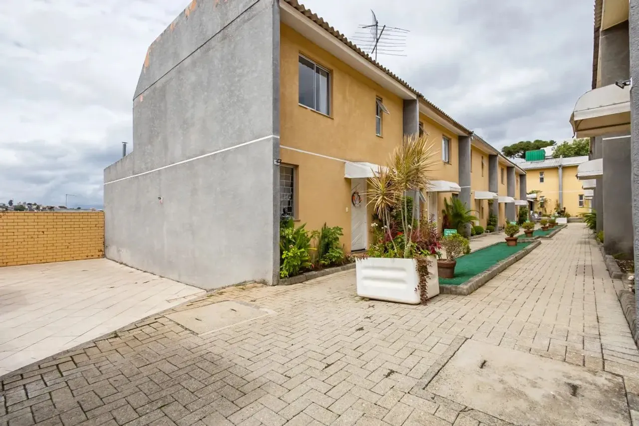 Sobrado - Bairro Alto