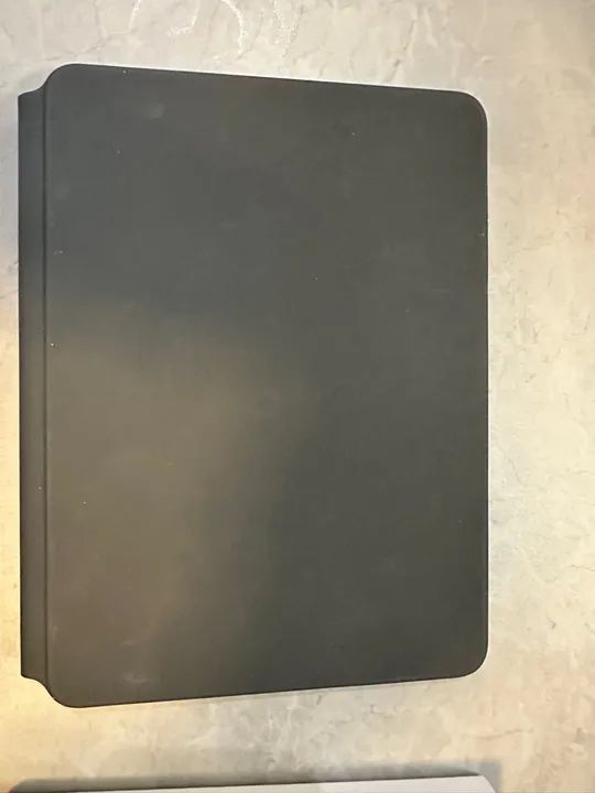 MAGIC KEYBOARD IPAD PRO 11 - Foto 3