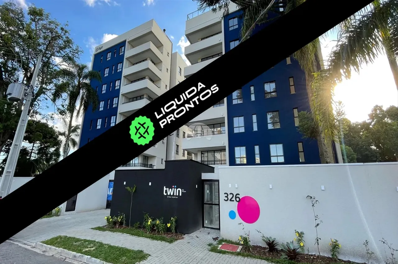 Imóvel para venda possui 35 m² com 1 quarto em Portão - Curitiba - PR