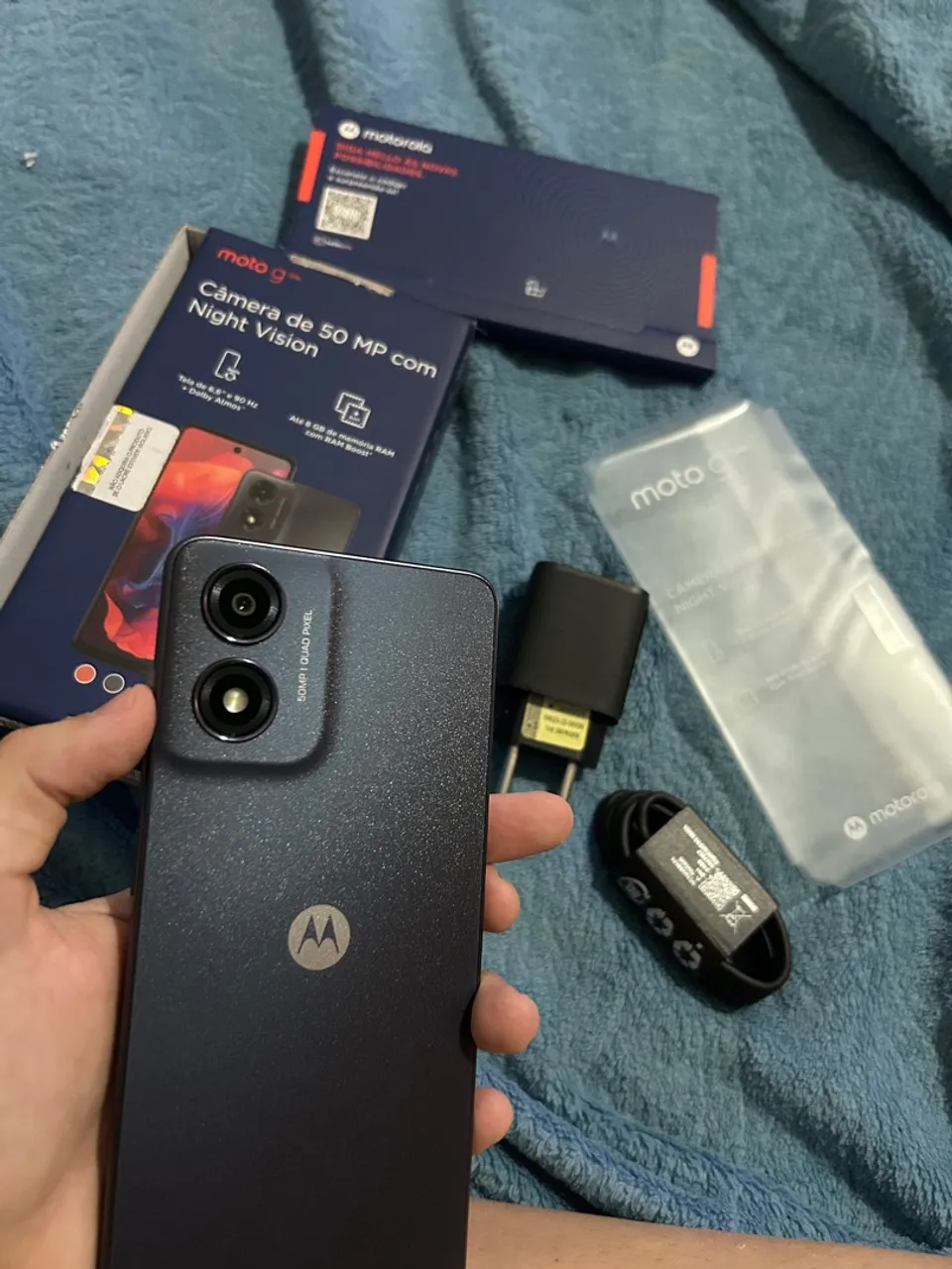 Motorola G04s