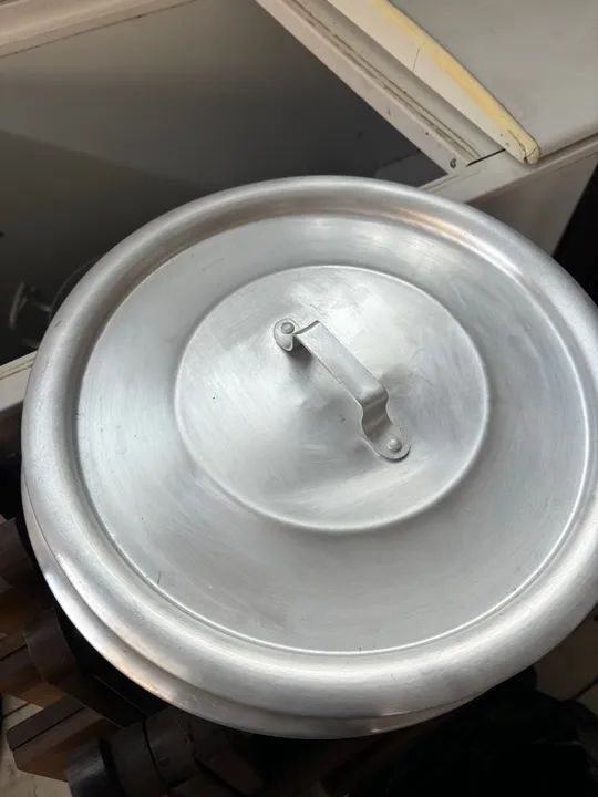 Caçarola n38 com tampa - Foto 3