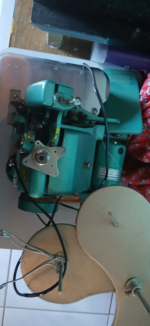 Máquina de Costurar Industrial preço posso negociar
