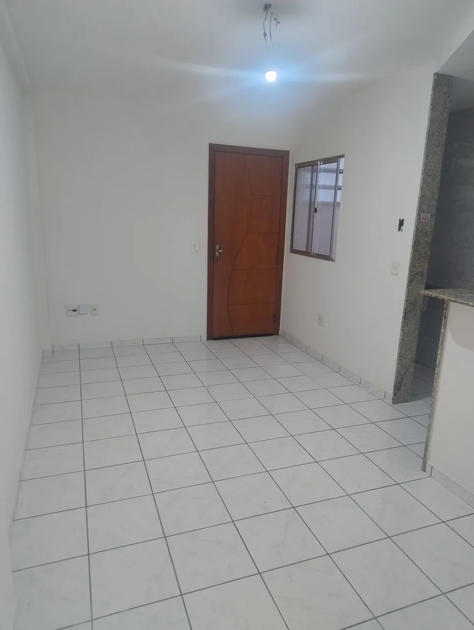 Apto quarto e sala no centro de vila velha