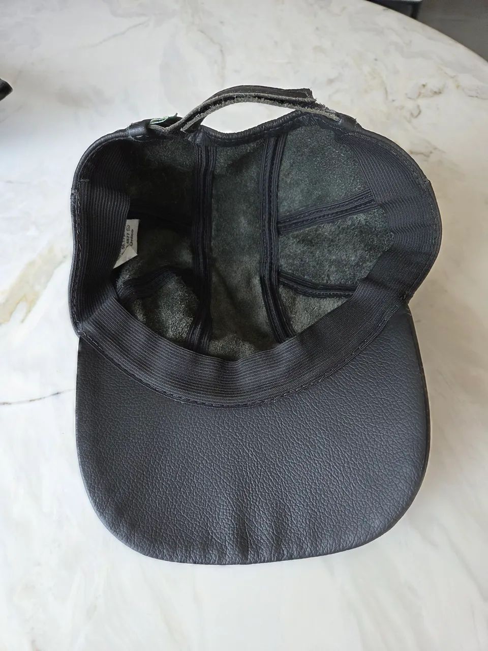 Boné preto couro legítimo  - Foto 4