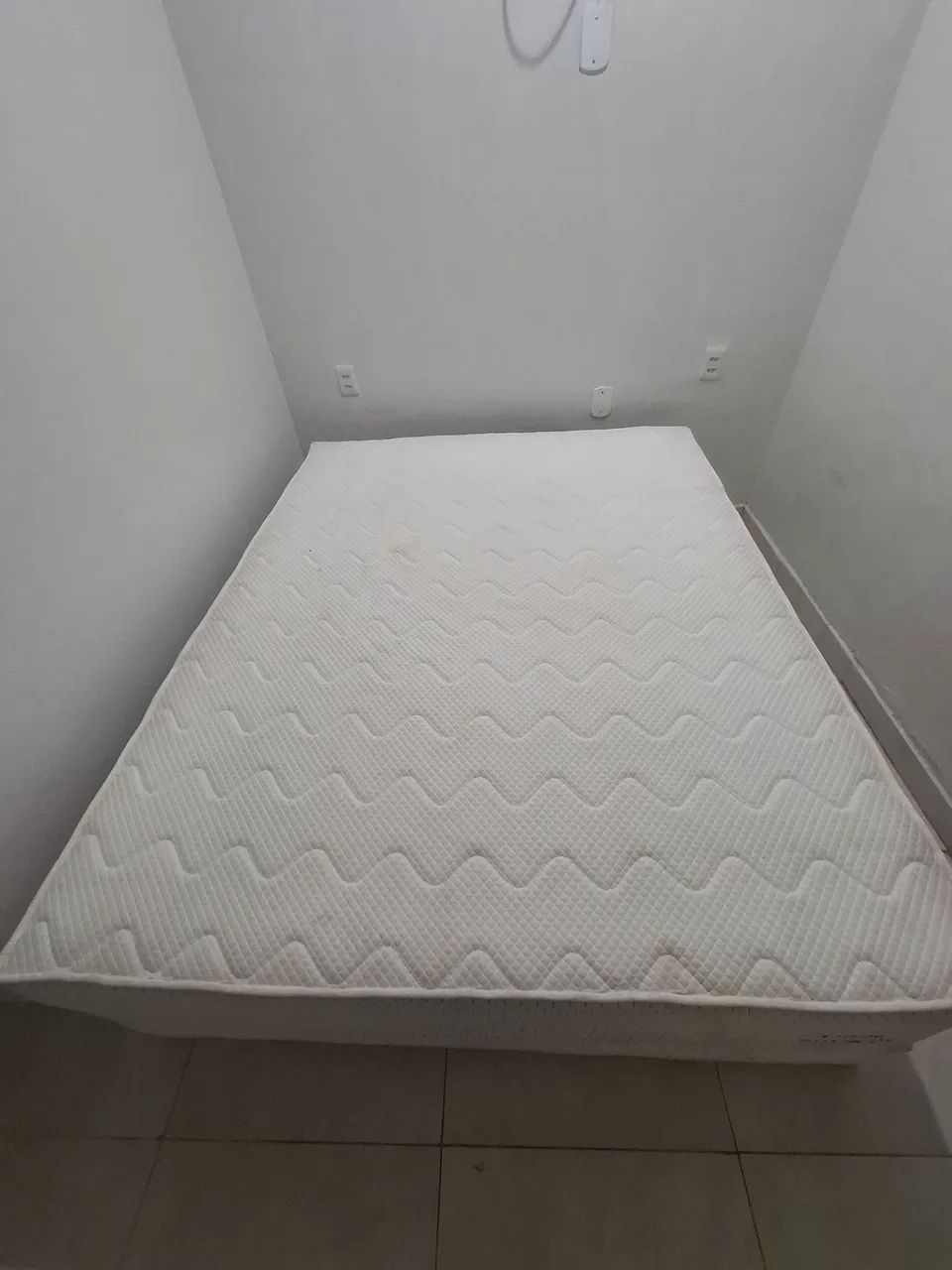 CAMA QUEEN   - Foto 3