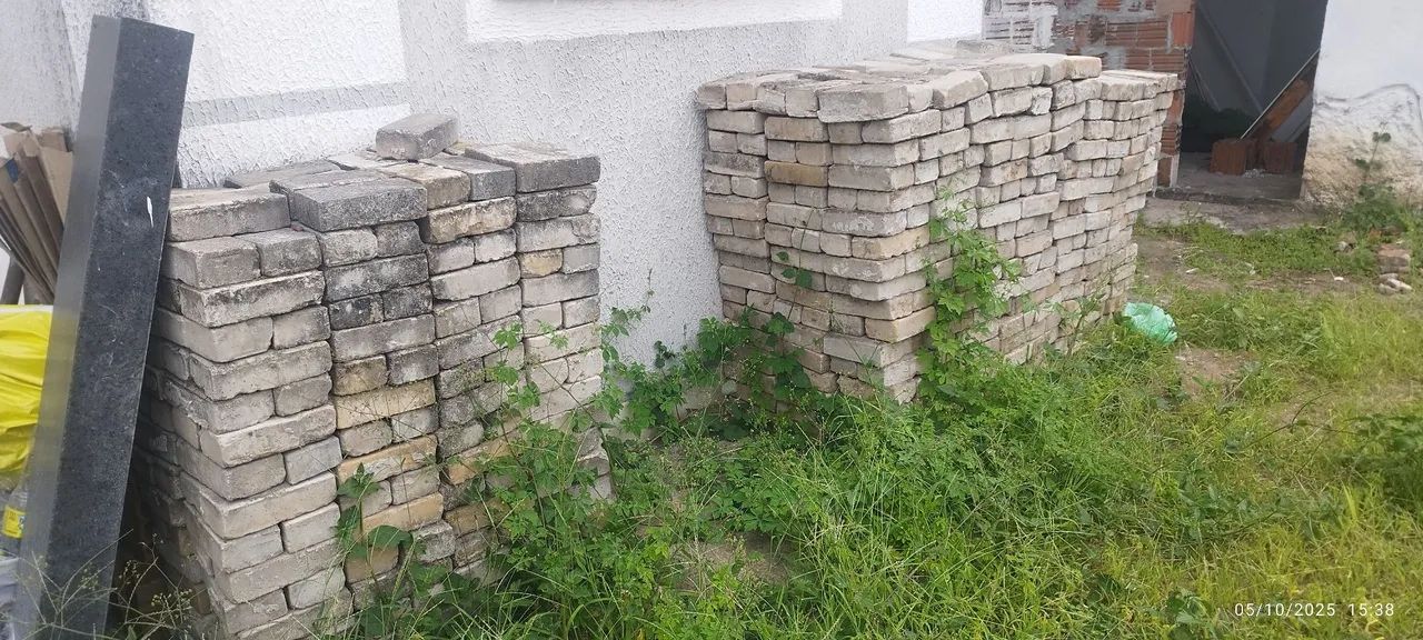 Interlocking Floor64520790462594120