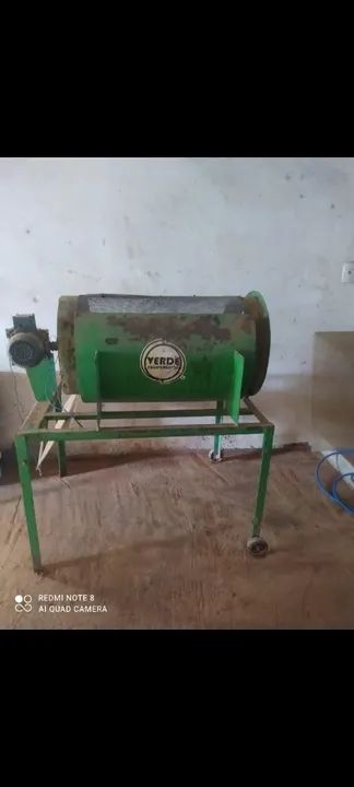 Peneira rotativa,triturador e prensa hidráulica  - Foto 3