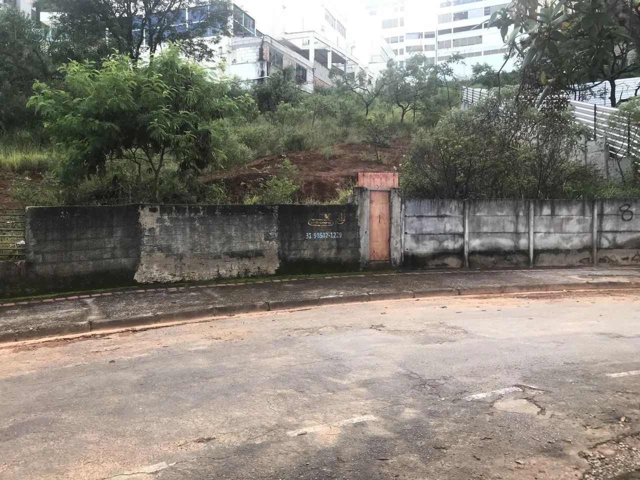 Lote com 900 m² à venda no Estoril, em BH - Foto 5