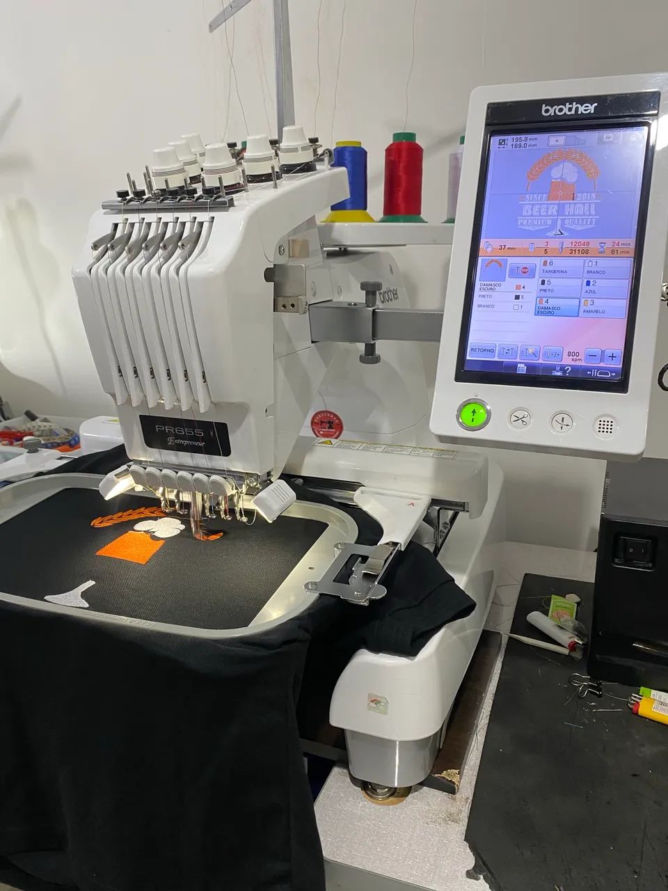 Vendo Máquina de Bordar brother PR655 - Foto 3
