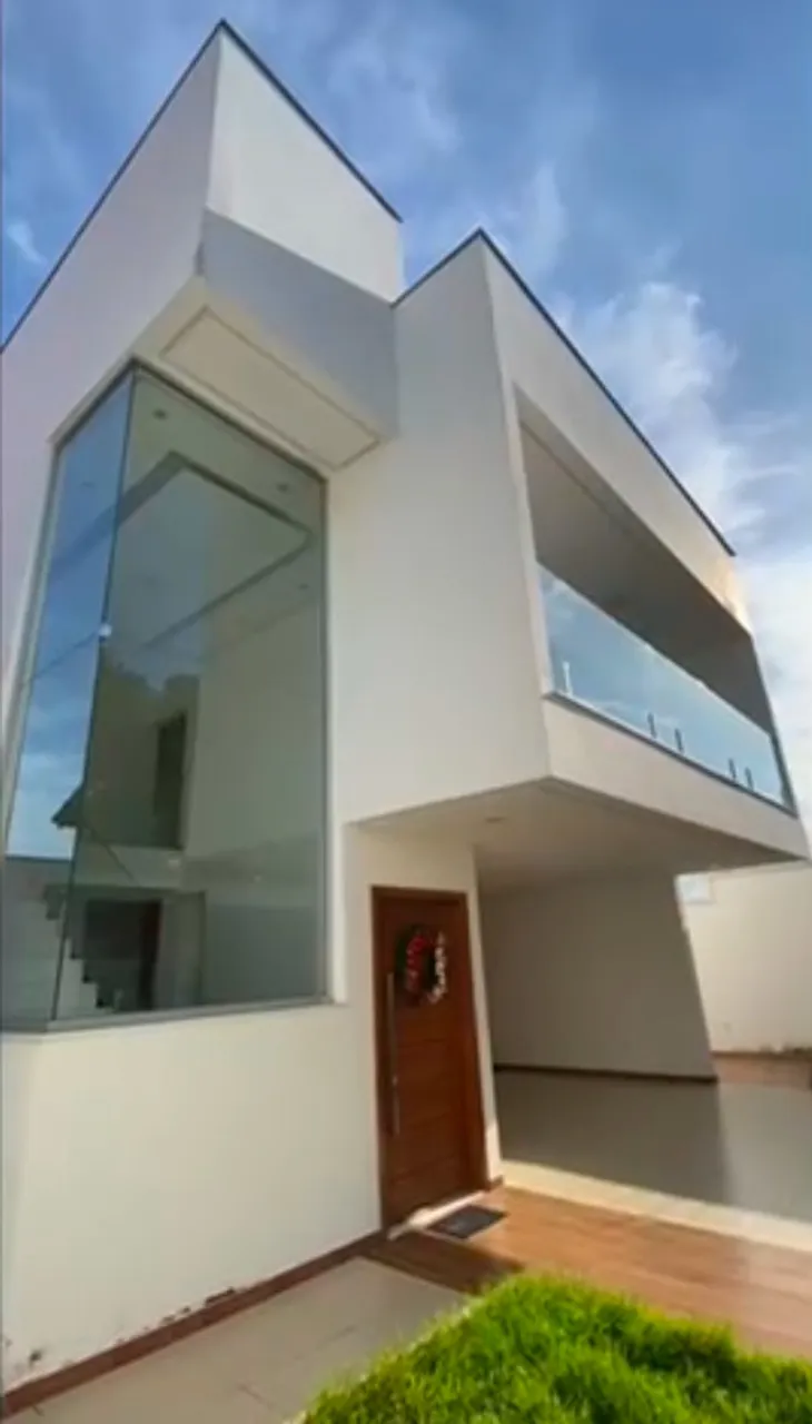 Casa com piscina