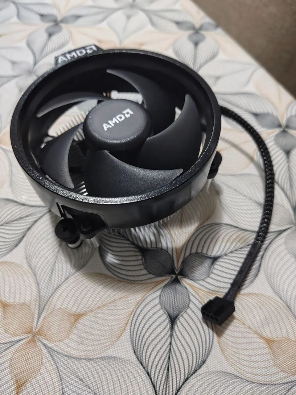 AMD Ryzen 3 3200g Processor64307866497539122