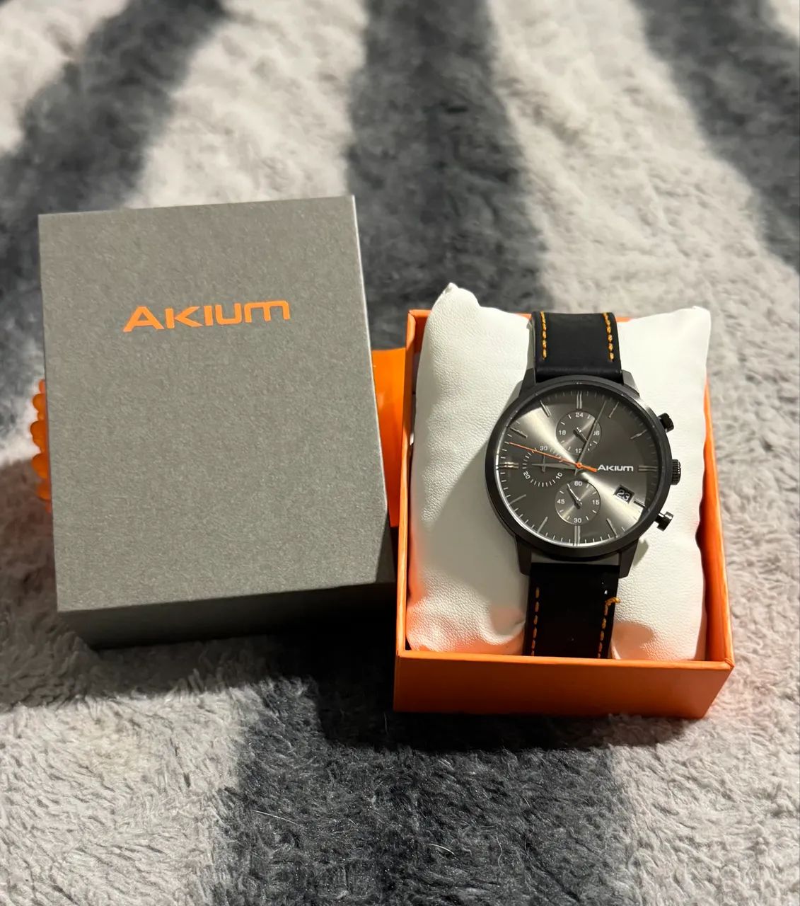 Relógio Akium Semi novo 