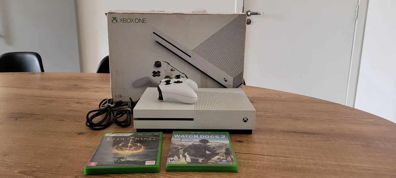 Xbox One S 1TB