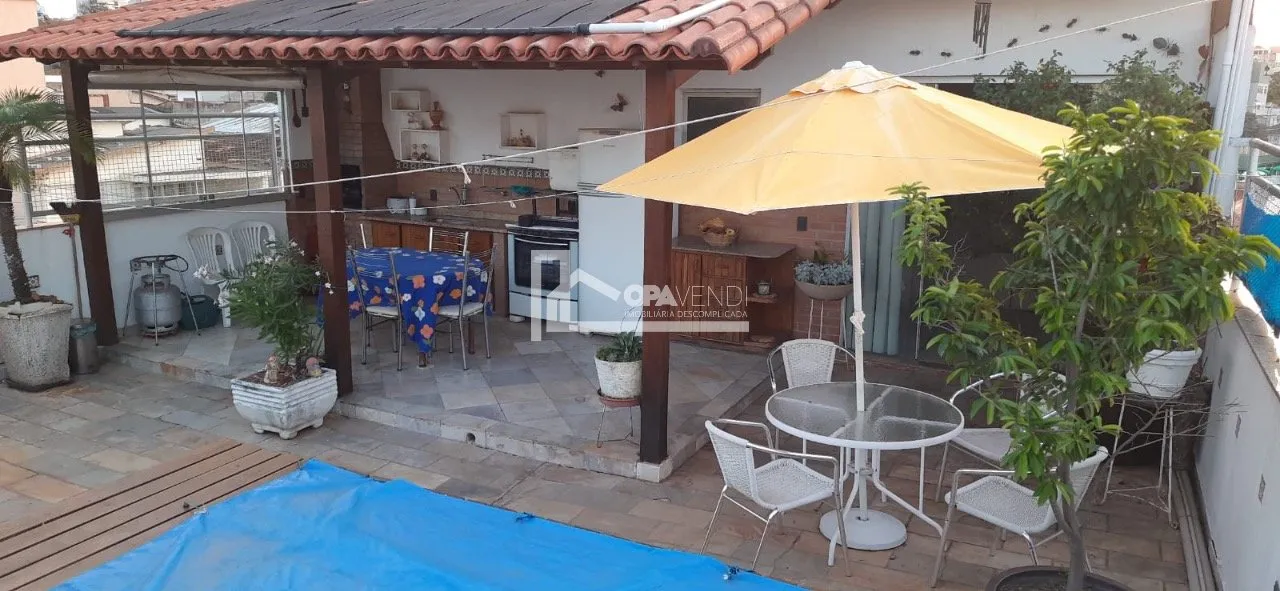 Cobertura com Jacuzzi e planejados - BH - Santa Tereza - 4 Quartos - 2 Vagas